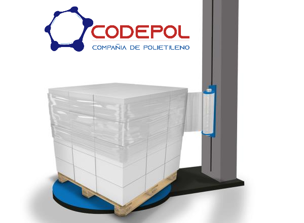 Máquina envolvedora de film stretch automático en planta Codepol, Lampa